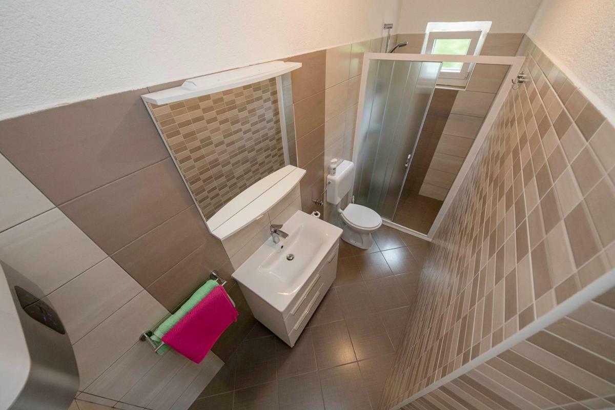 Apartman Jasmina Banjol Eksteriør billede